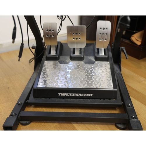 Simulateur De Course Thrustmaster