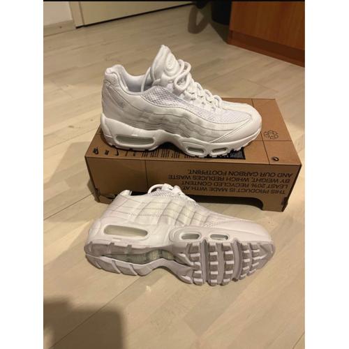 Air max outlet 95w