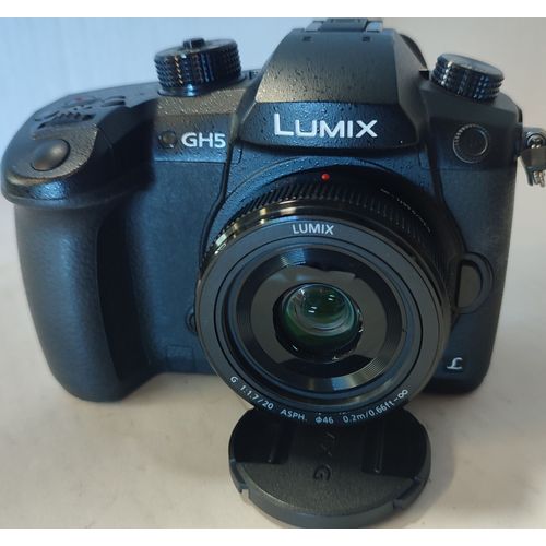 Panasonic Lumix DC-GH5 Hybride 20 mpix + Objectif 20 mm