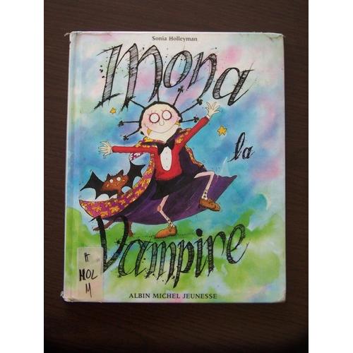 Mona La Vampire