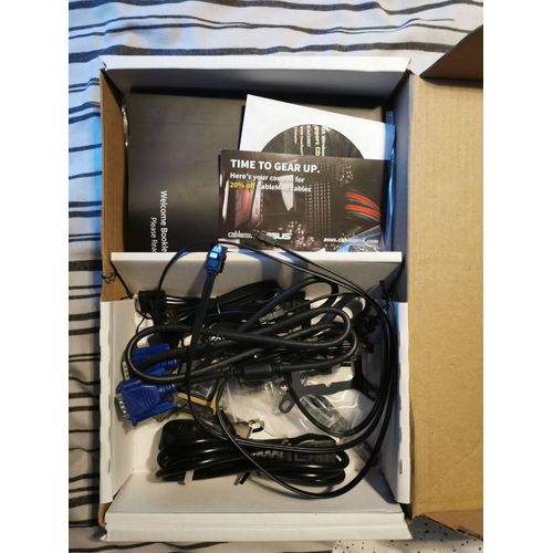 PC Gamer AMD Ryzen 9-3900 - Ram 32 Go - SSD 500 Go + HDD 2 To