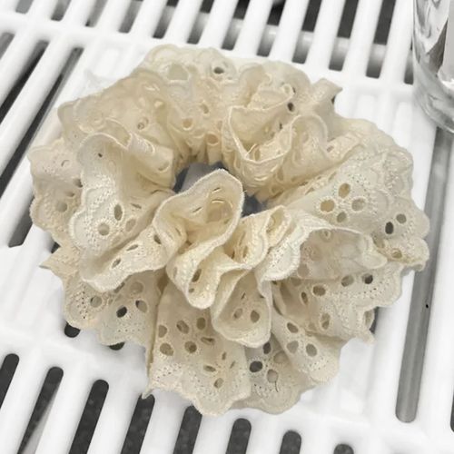 Chouchou Classique Pour Cheveux En Tissu Brodé Vintage Beige