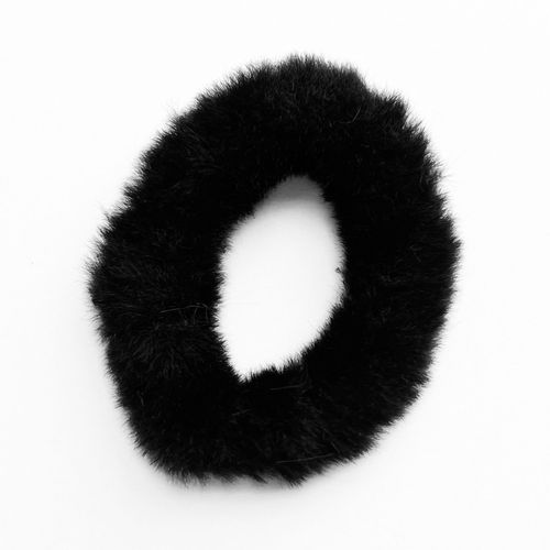 Chouchou Classique Pour Cheveux En Fourrure Duveteuse Noir