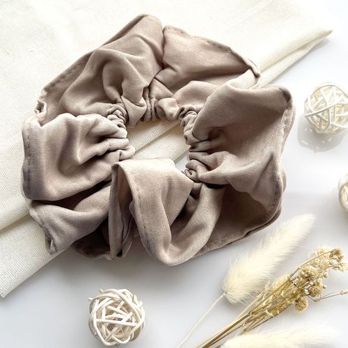 Chouchou Classique Pour Cheveux En Tissu Plissé Vintage Amande