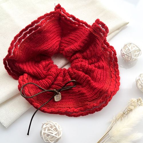 Chouchou Classique Pour Cheveux En Maille Douce Minimaliste Rouge
