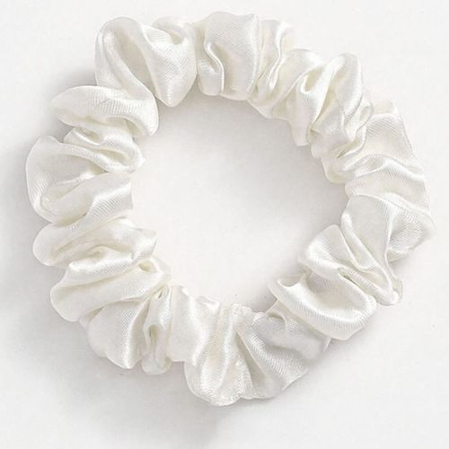 Chouchou Classique Pour Cheveux En Satin Plissé Minimaliste Blanc