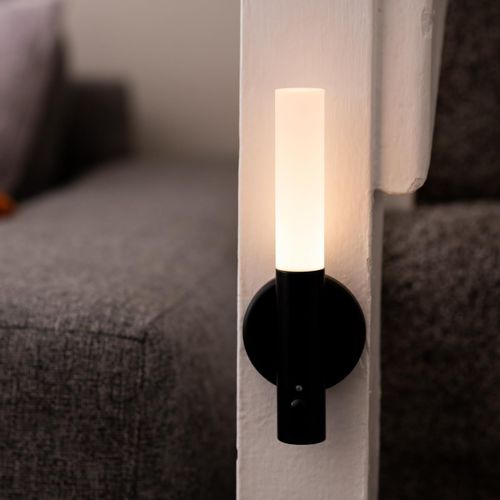 Applique Murale Rechargeable Avec Détecteur De Mouvement Pir Sans Fil Et Batterie Automatique Pour Couloir, Escalier, Porche, Lampe De Nuit Intelligente En Métal Noir Ag714