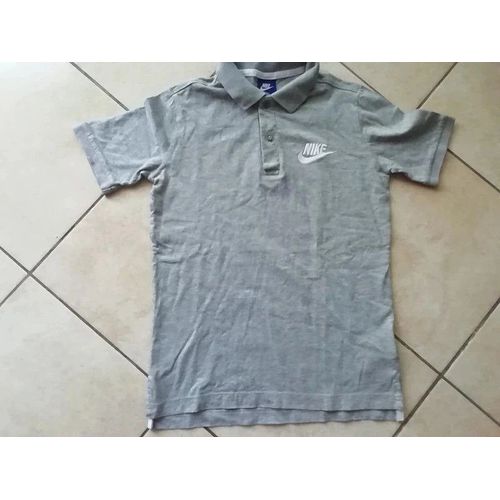 Polo Garçon Nike Taille 11 - 12ans.
