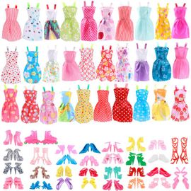 Ensemble de 60 v¿ºtements et accessoires pour poup¿¿es, 30 jupes ¿¿ bretelles et 30 chaussures, compatibles avec les poup¿¿es Barbie de 11 pouces.