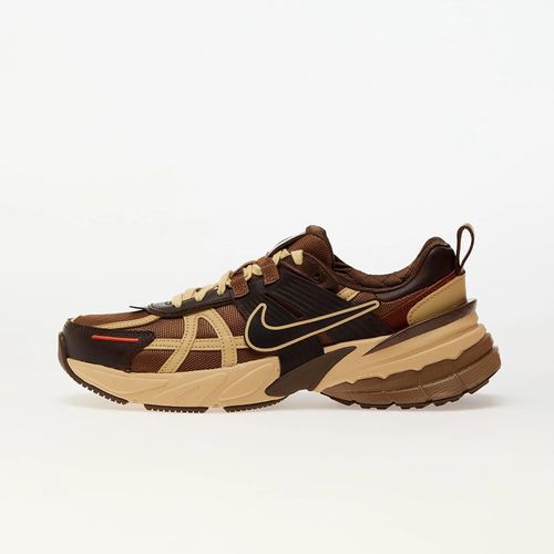 Chaussures Baskets Nike V2k Run Lt British Tan/ Lt British Tanssesame Eur