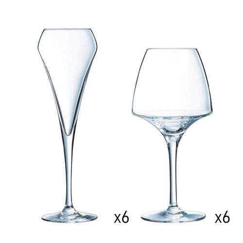 Ensemble Verres À Pied Et Flutes À Champagne