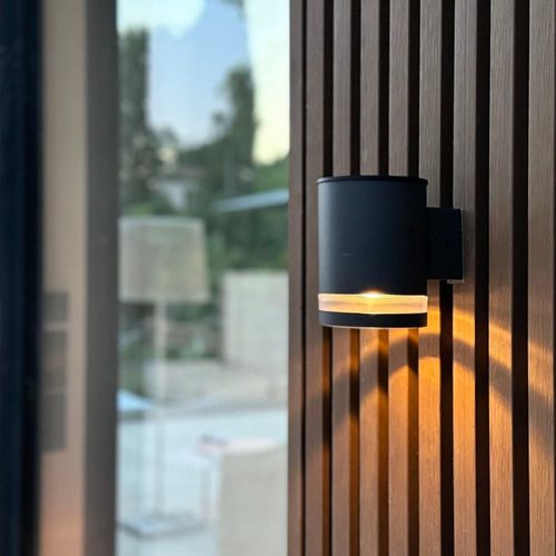 2 Appliques Murales Solaires Abs Noir H11,5cm