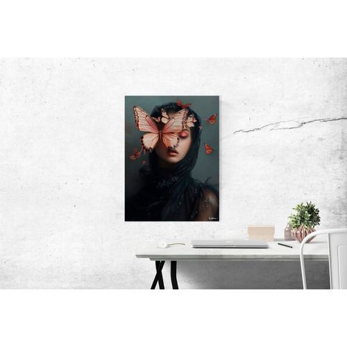 Tableau Femme avec papillons alu dibond 15x20