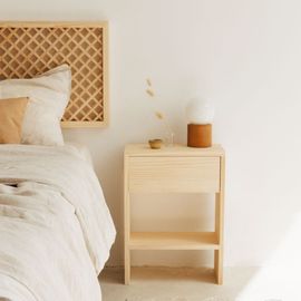 Table De Chevet En Pin Massif Naturel 40 Cm Verni