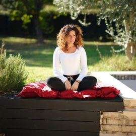 Matelas futon 120x60cm en polyester rouge