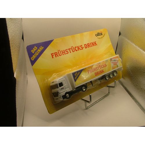 Ho 1/87 Semi-Remorque Mercedes Fruhstucks- Drink