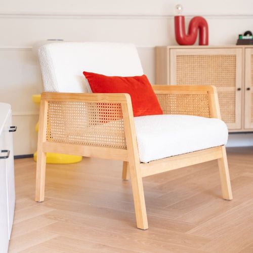 Fauteuil En Cannage Et Tissu Bouclé Écru
