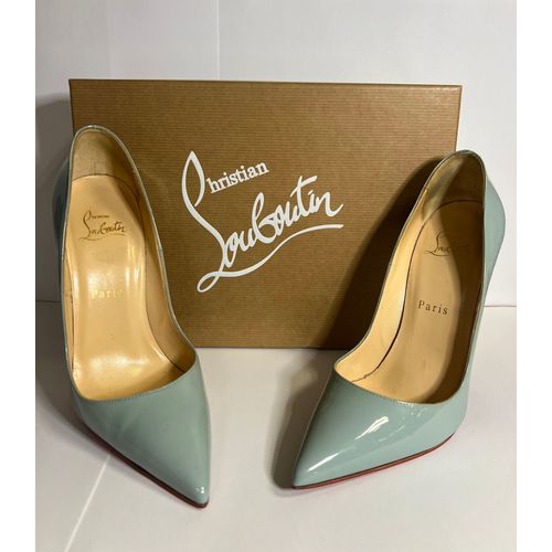 Christian Louboutin So Kate - 37