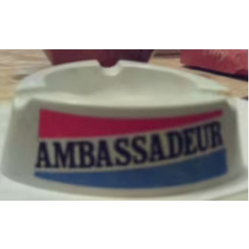 Cendrier - " Ambassadeur " - Vintage - En Plastique