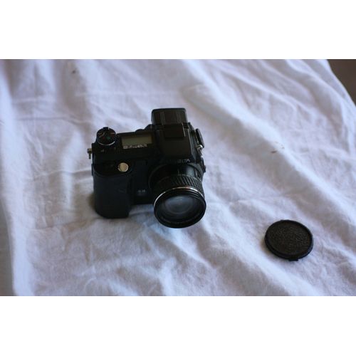 Appareil photo Compact Minolta DiMAGE 7Hi Noir compact - 5.0 MP - 7x zoom optique - noir