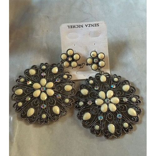 Boucles D'oreilles Femme Style Vintage Coloris Vieil Argent + Perles Écru + Strass