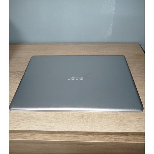 Acer Swift SF113-31 - 13.3" Intel Pentium N4200 - 1.1 Ghz - Ram 4 Go - SSD 128 Go