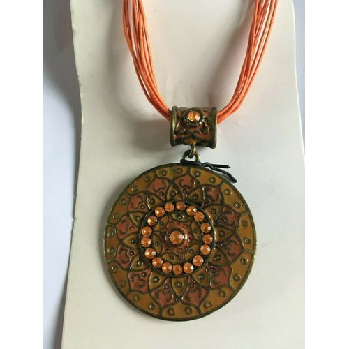 Collier Femme Fantaisie Dans Le Orange