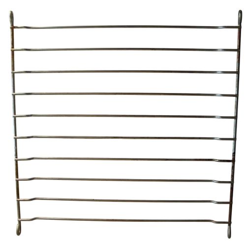 Grille de cuisson chromée  Largeur : environ 38 mm Profondeur : environ 39 mm.