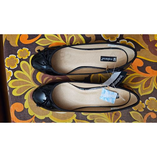 Paire De Chaussures Vernies Noires - 40