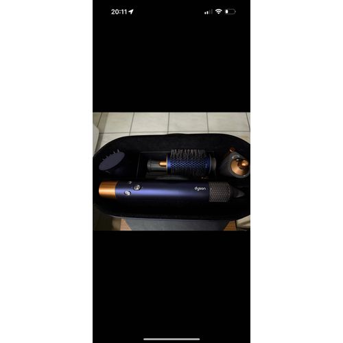 Dyson airwrap complete volumize