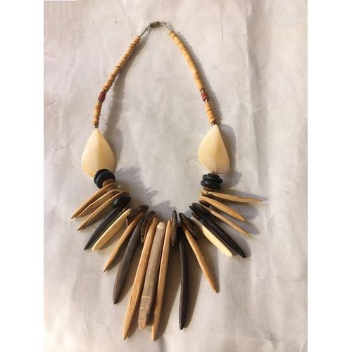 Collier Femme Exotique