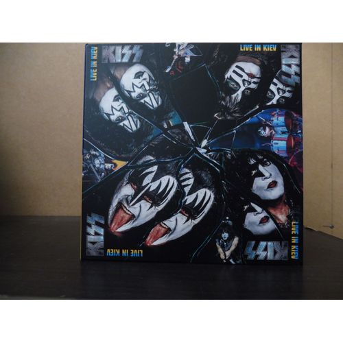 Kiss - Live In Kiev - 2cd Digipack