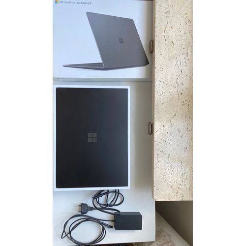 Microsoft Surface Laptop 5 - 13.5" Intel Core i7 - Ram 16 Go - SSD 512 Go