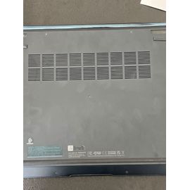 Asus Zenbook Pro 17 UM6702R - 17" AMD Ryzen 9 - Ram 32 Go - DD 512 Go