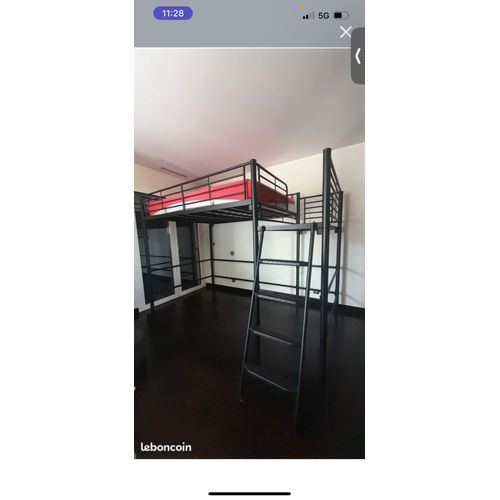 Lit Mezzanine