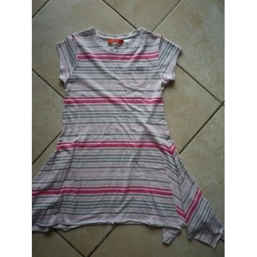 Robe Courte Ou Tunique Fille 8 Ans.
