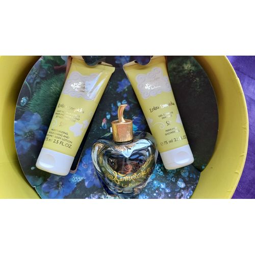Lolita Lempicka Coffret Le Parfum Eau De Parfum Vaporisateur 100 Ml + Lait Pour Le Corps Parfumé 75 Ml + Gel Douche Parfumé 75 Ml 