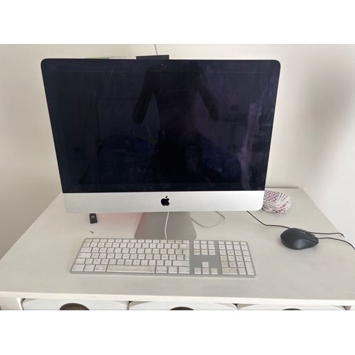 Apple iMac 21.5" Intel Core i5 - 2.7 Ghz - Ram 8 Go - SSD 256 Go + HDD 1 To