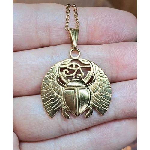 Collier Scarabée Ailé Oeil D'horus Acier