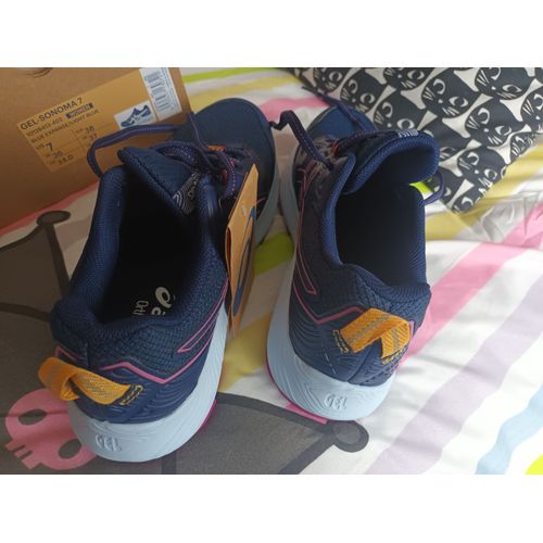 Basket Aasics Neuves Taille 38 Femme