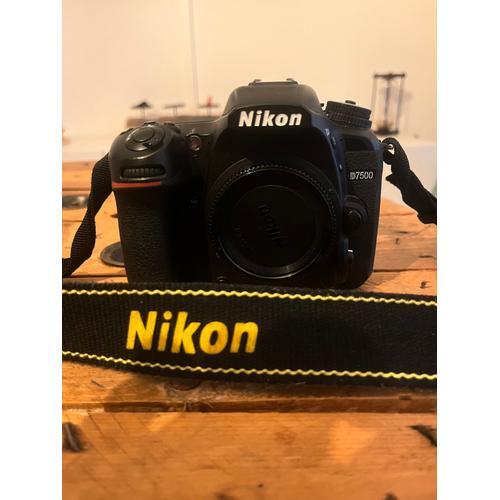 Nikon D7500 reflex 24.3 mpix + Objectif nikkor 50mm 1.8