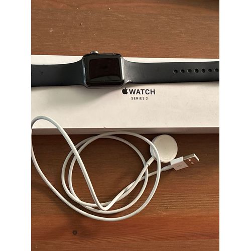 Apple Watch Série 3 Gps Boîtier 38 Mm Avec Chargeur