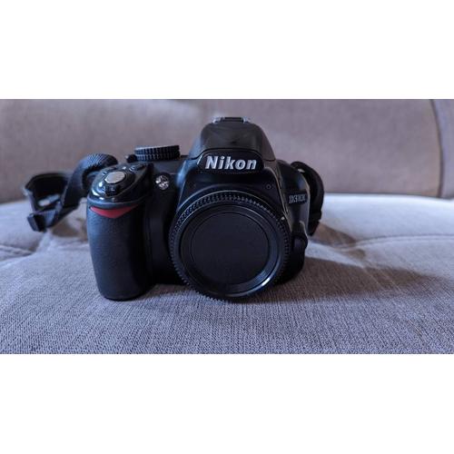 Nikon D3100 14.2 mpix + Objectif