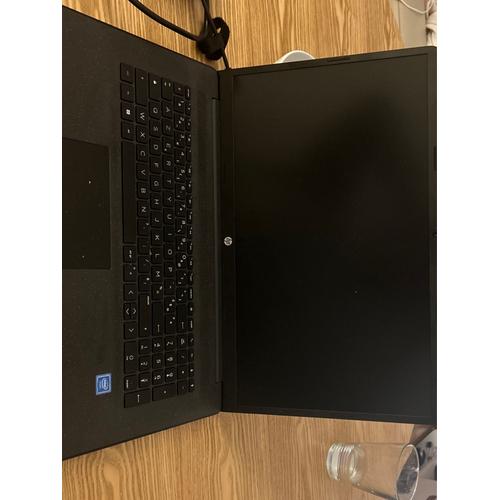 HP 17-cn0546nf - 17.3" Intel Celeron N4120 - 1.1 Ghz - Ram 8 Go - SSD 256 Go - NOIR