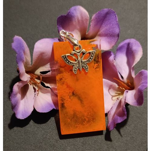 Pendentif Époxy Orange Et Métal Argenté