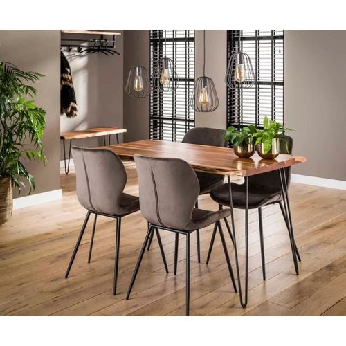 Table De Repas En Bois D'acacia Vernie