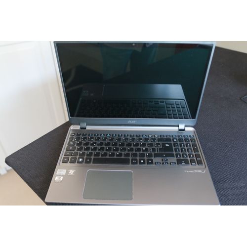 Acer Aspire TimelineU M5-581TG-53314G52Mass - Ultrabook - Core i5 3317U / 1.7 GHz - Win 7 Édition Familiale Premium 64 bits - 4 Go RAM - 500 Go HDD (20 Go cache SSD) Green Instant On - DVD...