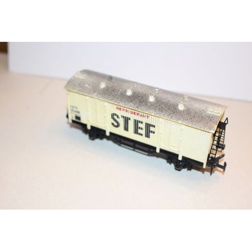 Wagon Stef Hornby Ancienne Attache
