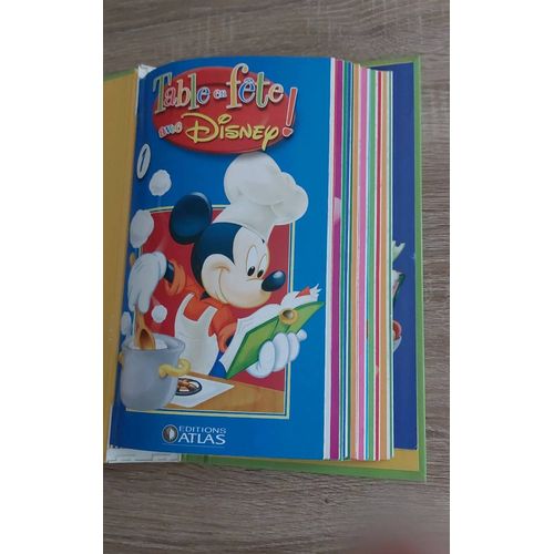 Table En Fête Avec Disney