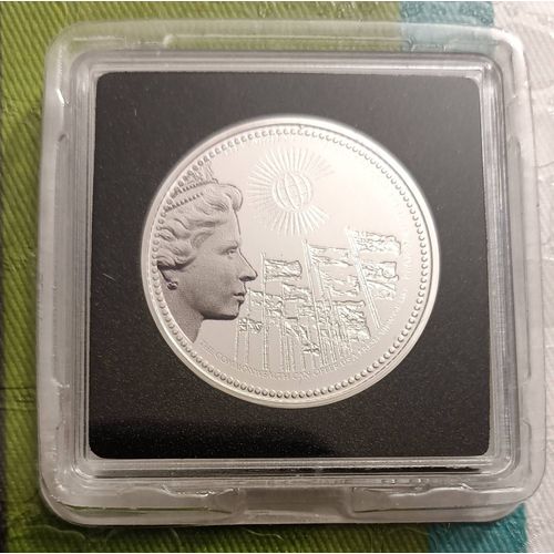 Pièce Commémorative Jubilée De La Reine Elizabeth Ii